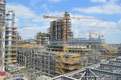 阿特勞煉油廠石油深加工項目成功進入試運行階段 開啟能源高效轉化新篇章